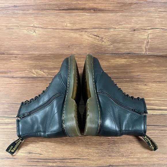 Dr. Martens DOCS Black Leather Lace Up Boots Shoes Women’s Size 5 - Picture 3 of 10